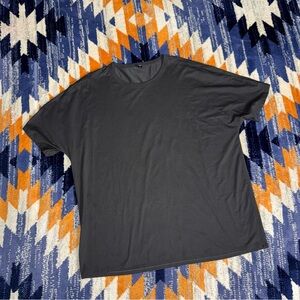 Men’s Size XXL Lululemon T-Shirt 2XL grey